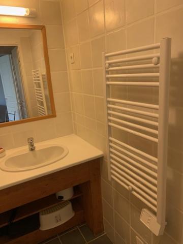 Appartement 4 Personnes Avec Piscine, Wifi, Garage Besse-et-Saint-Anastaise Exterior foto